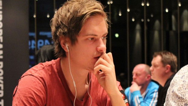 Isildur1 blæser al modstand væk – vinder halv million dollars