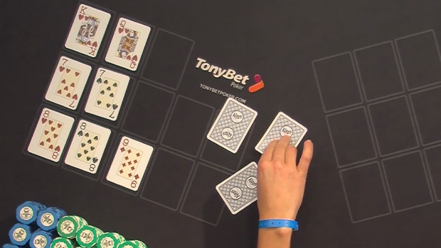 OFC håndanalyse og $10 gratis hos TonyBet