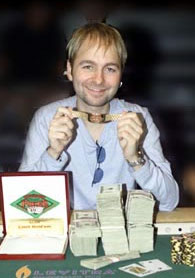 daniel-negreanu-bracelet
